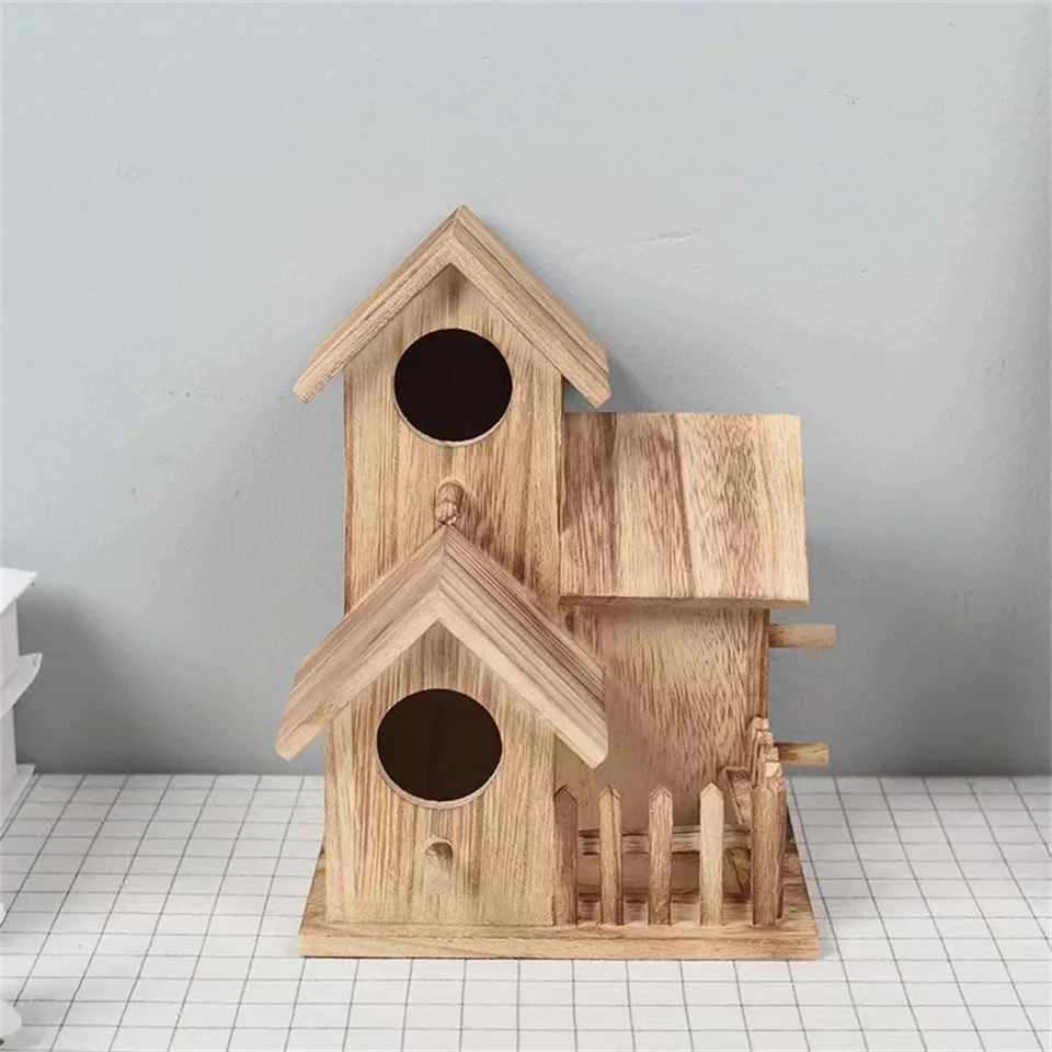 Pajarera de madera de bricolaje