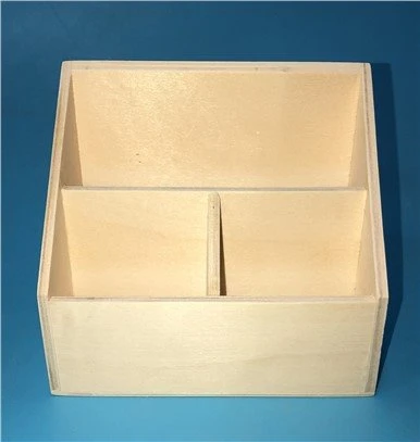Portalápices de madera sin terminar